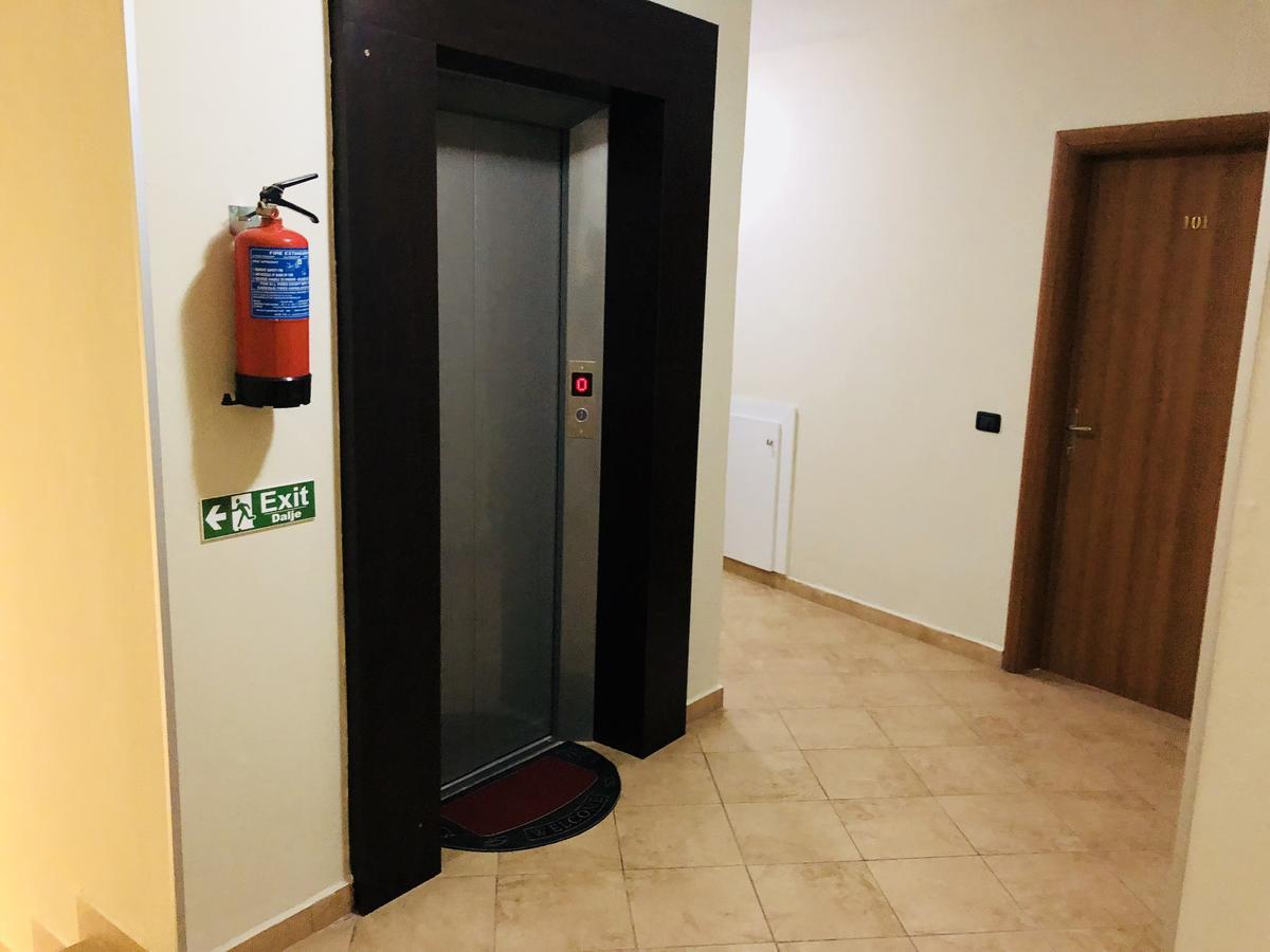 Hotel Apartments Ardo Golem  Esterno foto